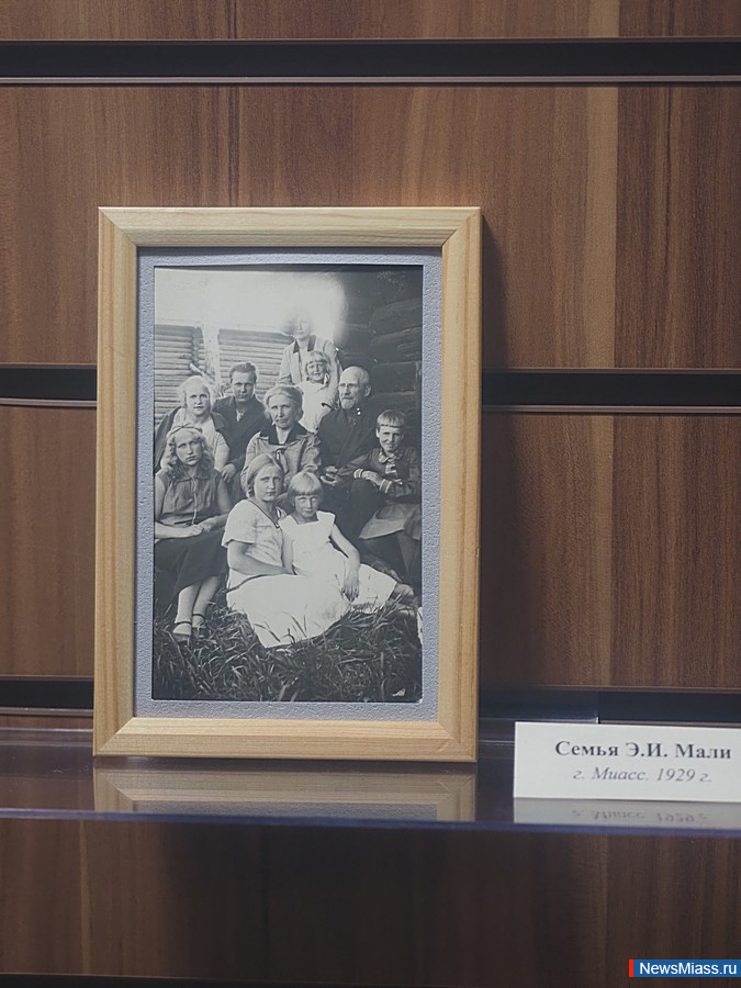 "������������� ������" ����� ������ � ������. � ������ ����������� ������� ������� ������� ���������� ���������� �������������� �����, ��������, ������������, �������� � ������ �������� �������