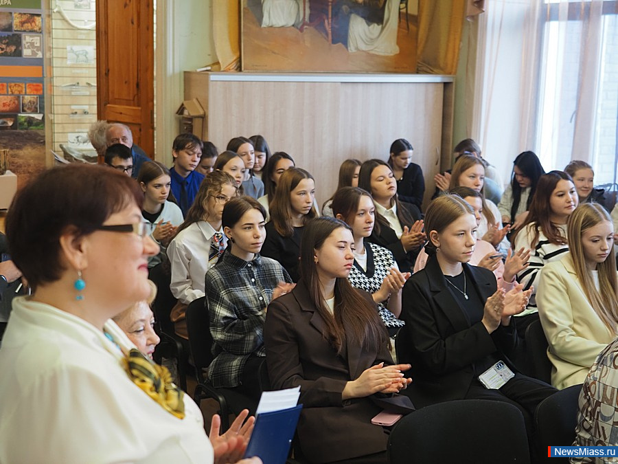 "������������� ������" ����� ������ � ������. � ������ ����������� ������� ������� ������� ���������� ���������� �������������� �����, ��������, ������������, �������� � ������ �������� �������