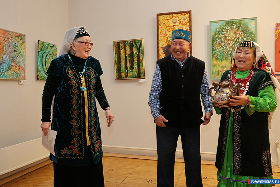   "  "   . ,   ,     " "