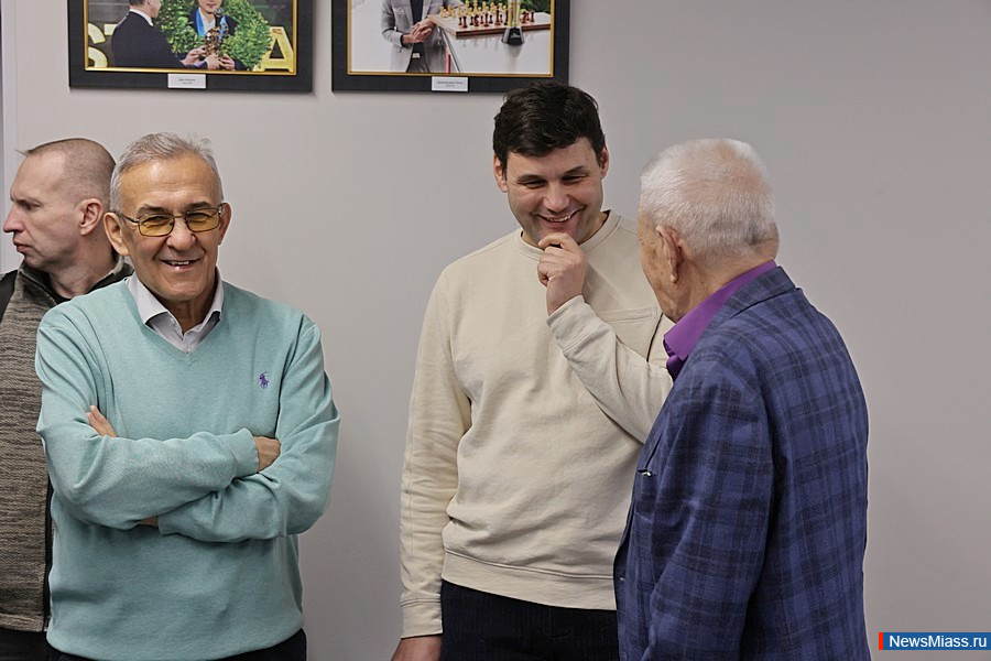 � ����������� ����� ������ ������ ��������� ����. ����� ��������� ������ "��������� ������" ���������� �� ����������� ������������ ������� � 4