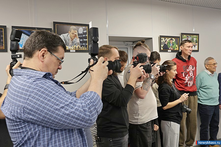 � ����������� ����� ������ ������ ��������� ����. ����� ��������� ������ "��������� ������" ���������� �� ����������� ������������ ������� � 4