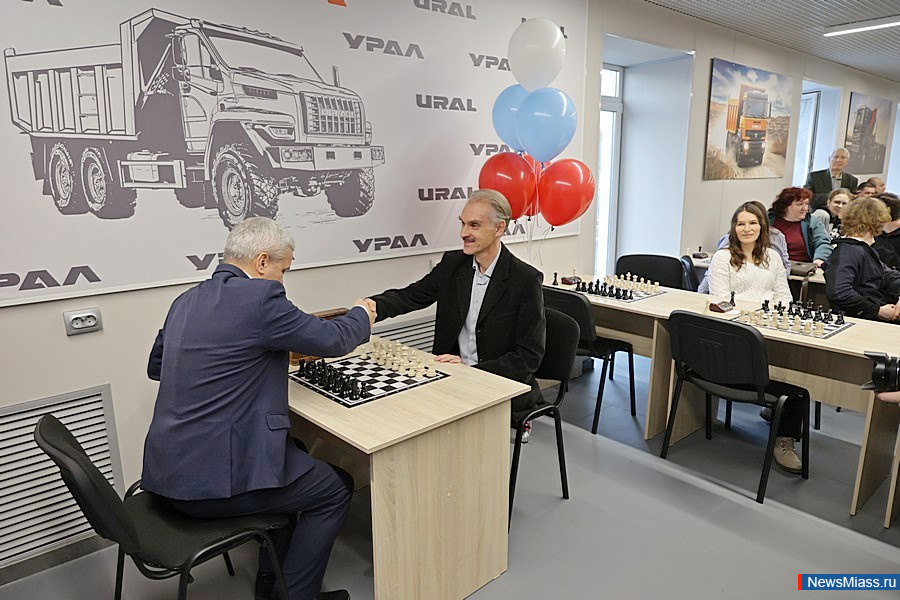 � ����������� ����� ������ ������ ��������� ����. ����� ��������� ������ "��������� ������" ���������� �� ����������� ������������ ������� � 4