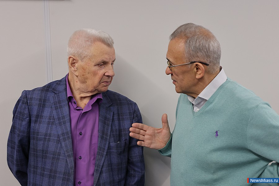 � ����������� ����� ������ ������ ��������� ����. ����� ��������� ������ "��������� ������" ���������� �� ����������� ������������ ������� � 4