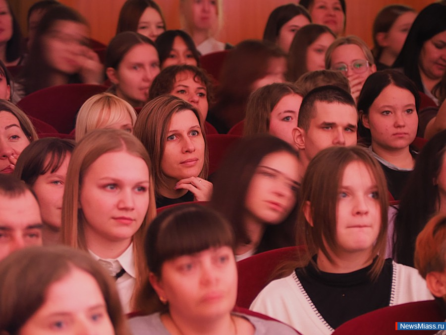 "��� �� �������. ��� - ���������. � ��� �������� �����". � ������ � ������ ������� "���������� ����� ��� ��������� ����������" ���������� �������� ��������� "����� - ����� ��������"