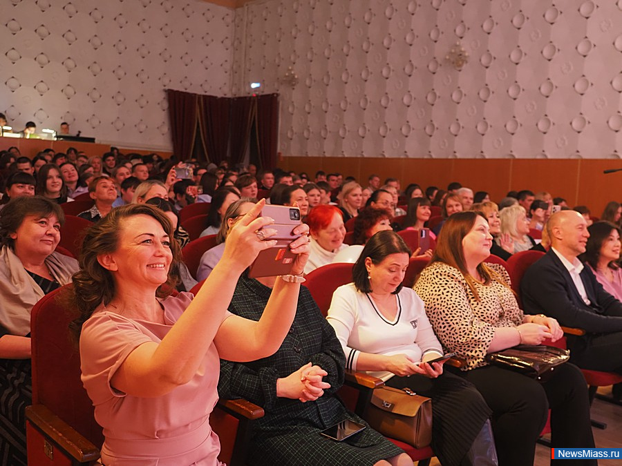 "��� �� �������. ��� - ���������. � ��� �������� �����". � ������ � ������ ������� "���������� ����� ��� ��������� ����������" ���������� �������� ��������� "����� - ����� ��������"