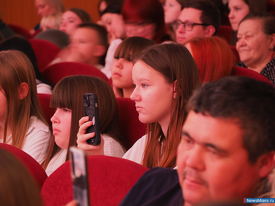 "��� �� �������. ��� - ���������. � ��� �������� �����". � ������ � ������ ������� "���������� ����� ��� ��������� ����������" ���������� �������� ��������� "����� - ����� ��������"