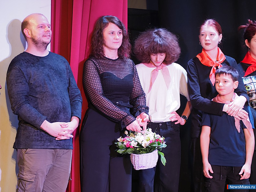 "��� �� �������. ��� - ���������. � ��� �������� �����". � ������ � ������ ������� "���������� ����� ��� ��������� ����������" ���������� �������� ��������� "����� - ����� ��������"