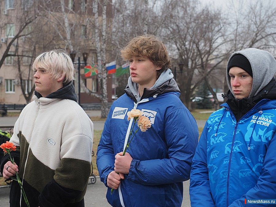 � ������ ������� ������ �������� ������, ���������� ������. ������������� ����������� ���� ���������� �� ��� ������������ �������