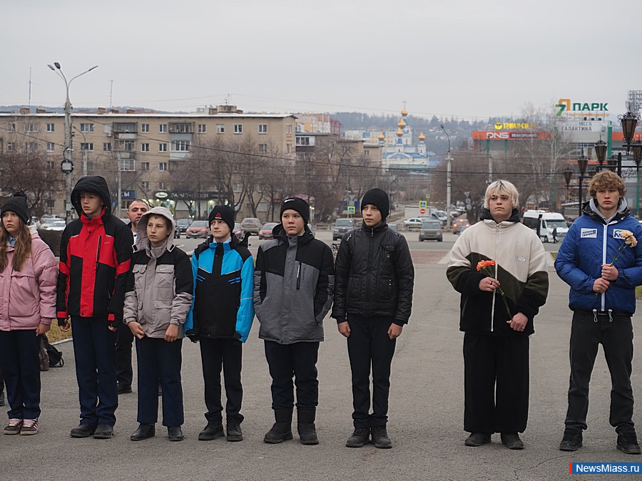 � ������ ������� ������ �������� ������, ���������� ������. ������������� ����������� ���� ���������� �� ��� ������������ �������