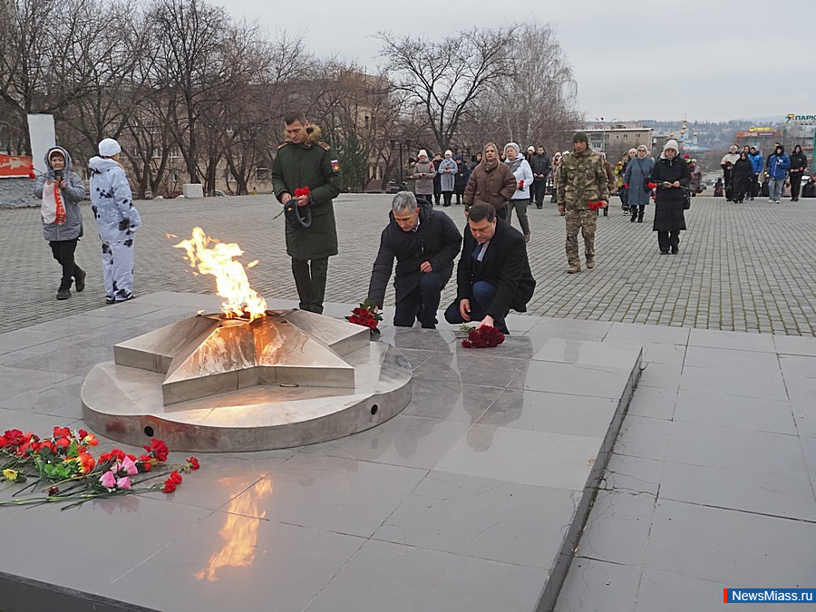 � ������ ������� ������ �������� ������, ���������� ������. ������������� ����������� ���� ���������� �� ��� ������������ �������