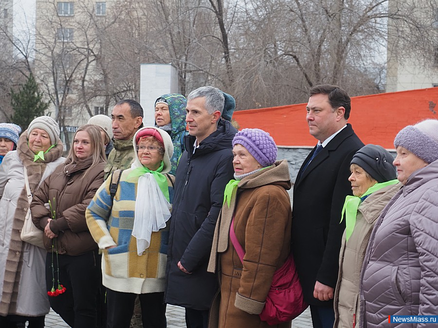 � ������ ������� ������ �������� ������, ���������� ������. ������������� ����������� ���� ���������� �� ��� ������������ �������