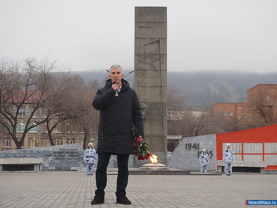 � ������ ������� ������ �������� ������, ���������� ������. ������������� ����������� ���� ���������� �� ��� ������������ �������