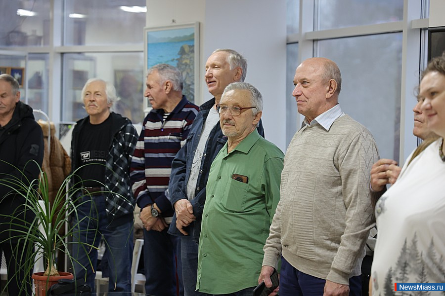   ""   20-.      ,     ,    , ,  