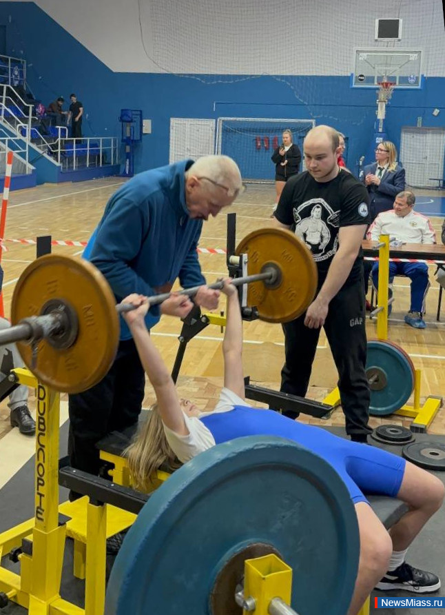 ���� ������� ��������� ��������� �������� ������ � ������ ������. ���� ���������� �� ������ ��������� ������������ �������� ������ �� ���������� ����