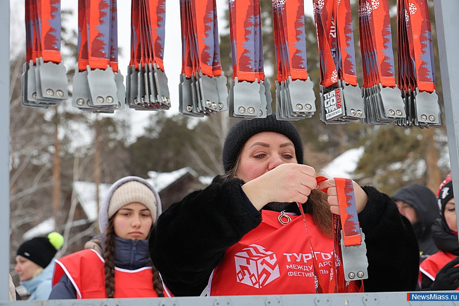������������� ��������� "Lake Ice Race" ������ � ������. ���������� ������ ������� ����� 600 ���������� �� ��������� ������� ������, � ����� ������ �� ���������� � �����
