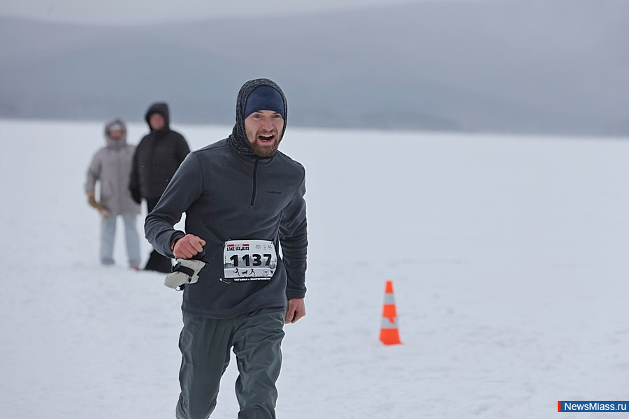������������� ��������� "Lake Ice Race" ������ � ������. ���������� ������ ������� ����� 600 ���������� �� ��������� ������� ������, � ����� ������ �� ���������� � �����