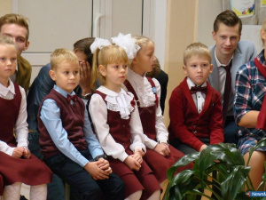 В Миассе идёт приём документов на покупку школьной формы детям