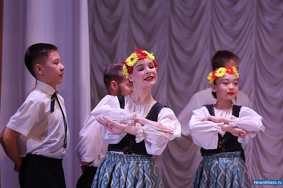 � "������� ������" ������������ ������������ ���������� ������. ������� �������� ����� ������ � ��� � 2 ������