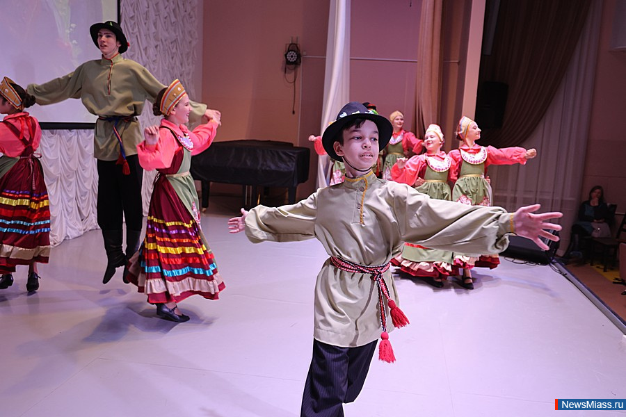 � "������� ������" ������������ ������������ ���������� ������. ������� �������� ����� ������ � ��� � 2 ������