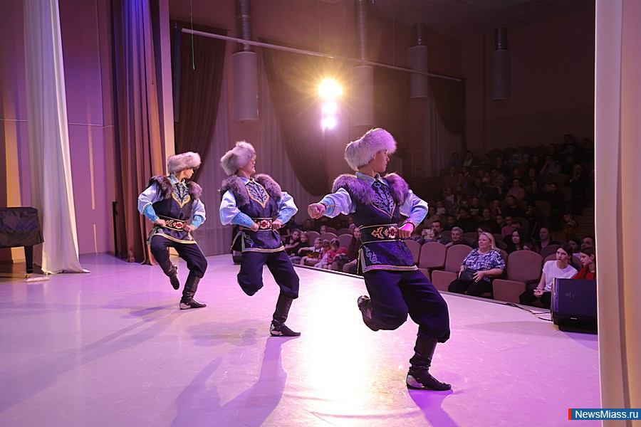 � "������� ������" ������������ ������������ ���������� ������. ������� �������� ����� ������ � ��� � 2 ������