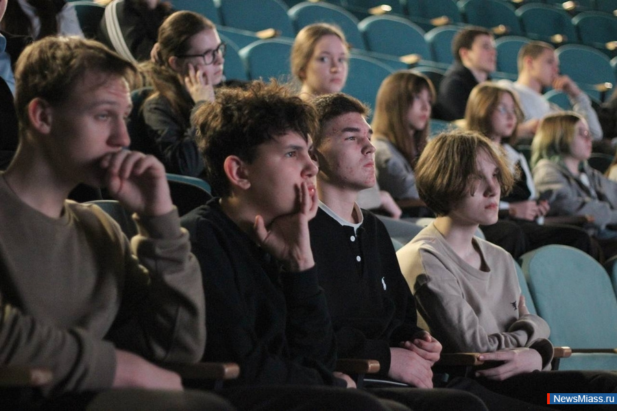 ���������� ������ �������� ������ � ������� ����������. ������������, ����������� 82-� ��������� ������������ ���������� �� �������, ������ � ������ ������� "������"