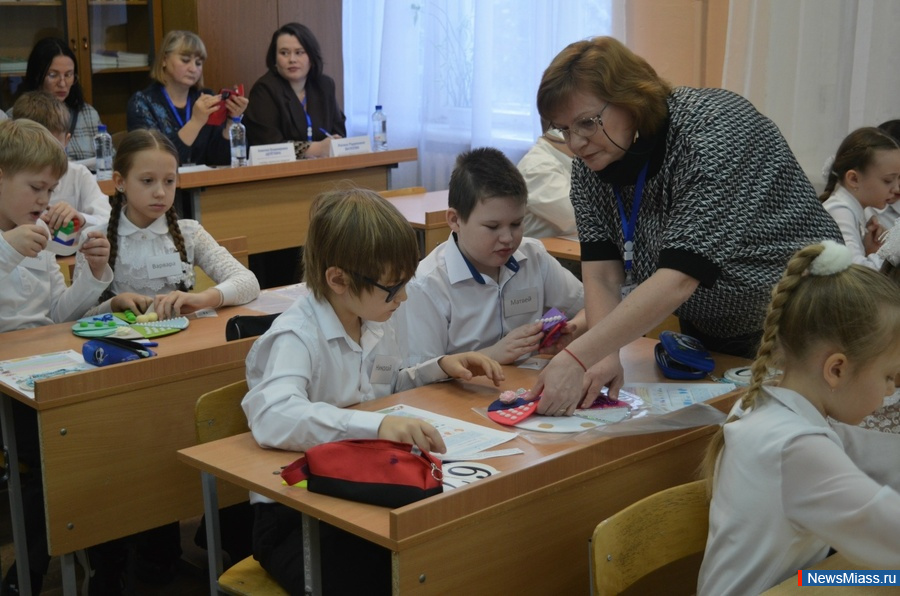 ������������� ���� �������� "������� ����" �������� � ������. � ���� ���� ���������� �������� ������������ ��������� ����� � 1