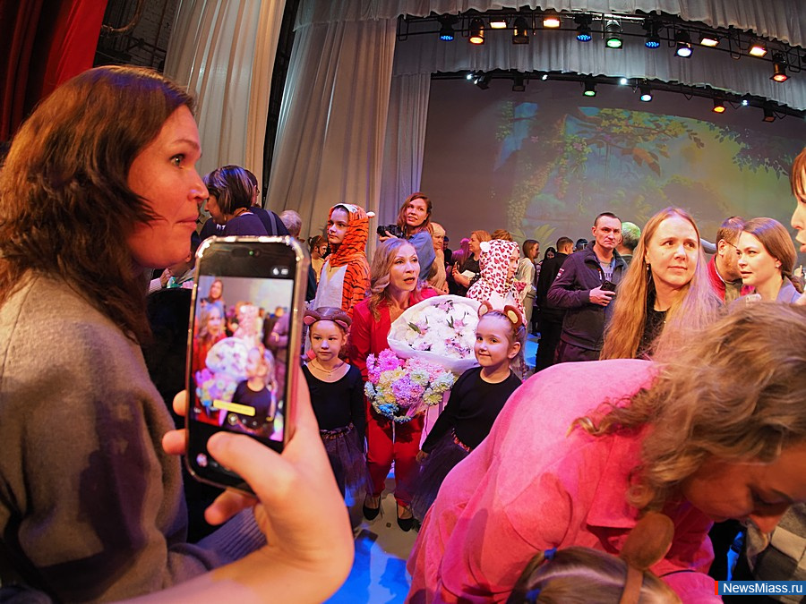 ����� ���� ������� �� "����������" �������� ������� ��������� ����. ���������������� ��������� "������ �� ������ ����" ����������� ������� ������