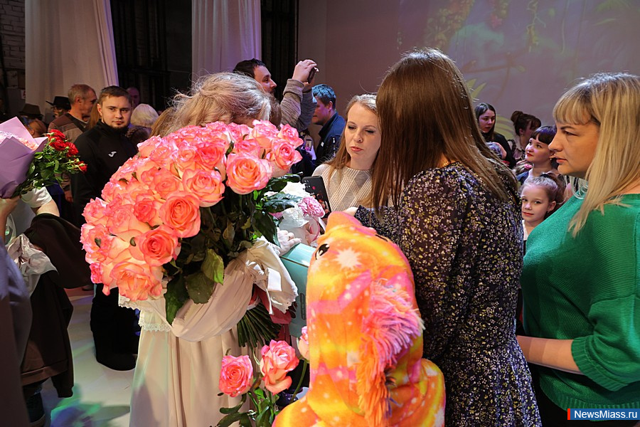 ����� ���� ������� �� "����������" �������� ������� ��������� ����. ���������������� ��������� "������ �� ������ ����" ����������� ������� ������