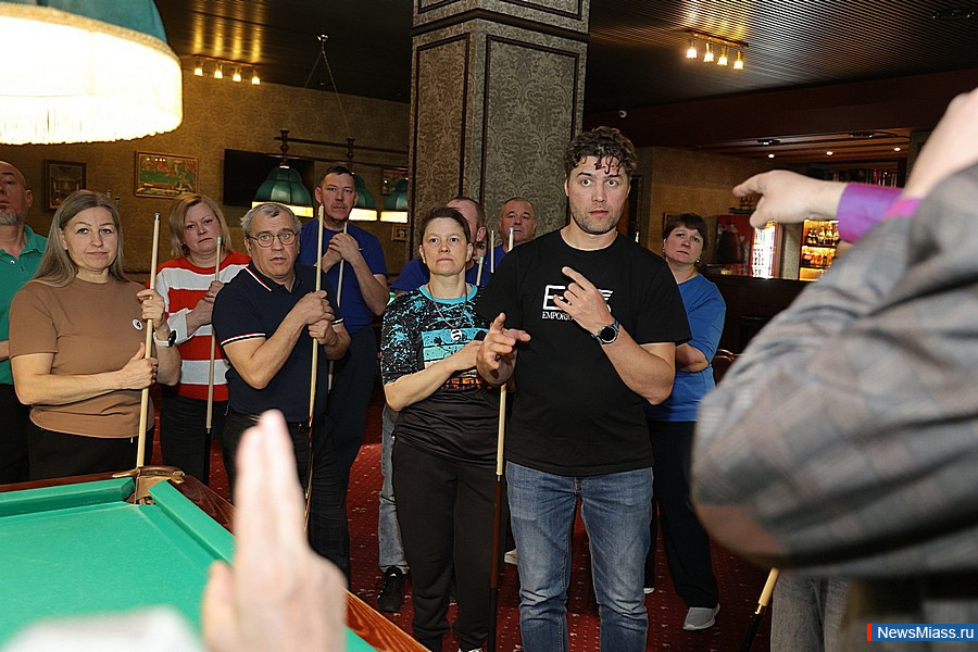 ������ �� �������� ����� ��������� ����������� ������ � ������. � ������������� ������� ������� ���������� � ������������� ������������� �������� �� ������, ����������, ��������� � �����