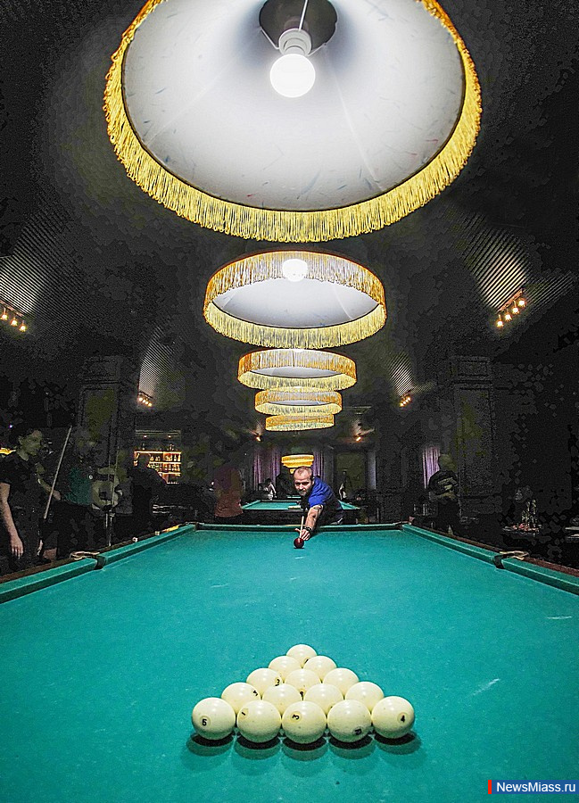 ������ �� �������� ����� ��������� ����������� ������ � ������. � ������������� ������� ������� ���������� � ������������� ������������� �������� �� ������, ����������, ��������� � �����