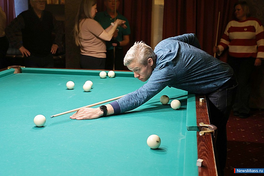 ������ �� �������� ����� ��������� ����������� ������ � ������. � ������������� ������� ������� ���������� � ������������� ������������� �������� �� ������, ����������, ��������� � �����