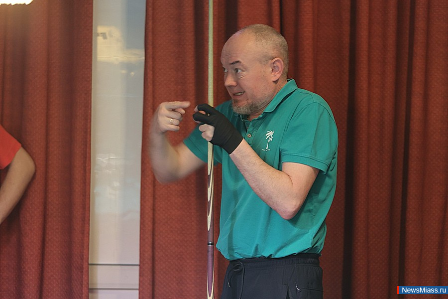 ������ �� �������� ����� ��������� ����������� ������ � ������. � ������������� ������� ������� ���������� � ������������� ������������� �������� �� ������, ����������, ��������� � �����