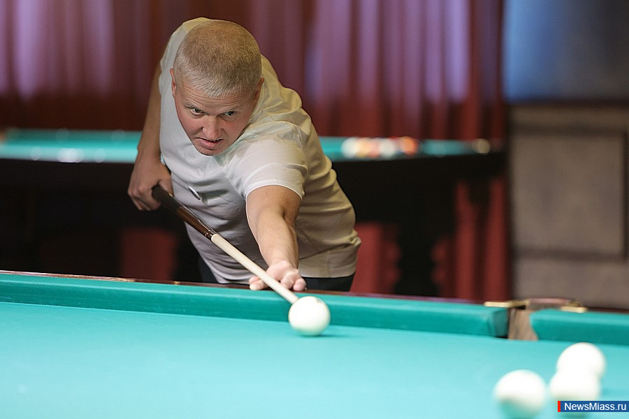 ������ �� �������� ����� ��������� ����������� ������ � ������. � ������������� ������� ������� ���������� � ������������� ������������� �������� �� ������, ����������, ��������� � �����