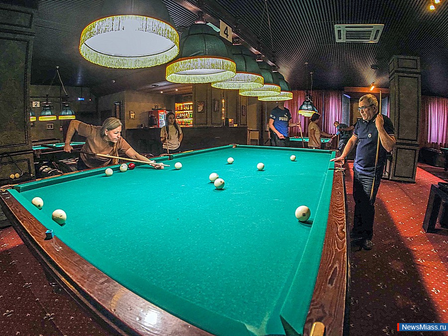 ������ �� �������� ����� ��������� ����������� ������ � ������. � ������������� ������� ������� ���������� � ������������� ������������� �������� �� ������, ����������, ��������� � �����