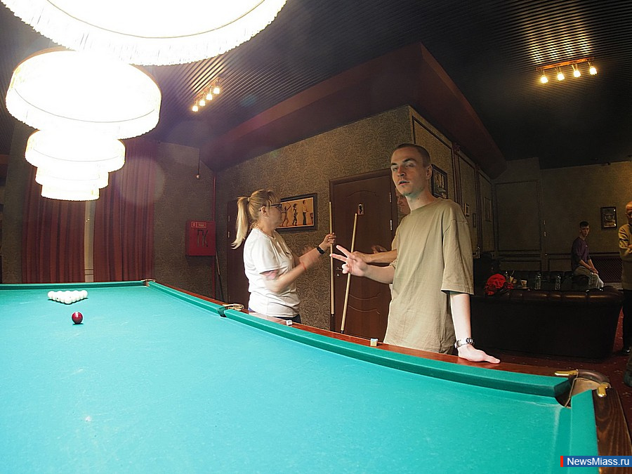 ������ �� �������� ����� ��������� ����������� ������ � ������. � ������������� ������� ������� ���������� � ������������� ������������� �������� �� ������, ����������, ��������� � �����