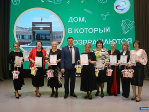 ����� � 18 ������ �������� 40-������ ������