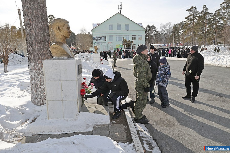 � ��������� ������� ������������� ������ ��������� ����� �� �����������. ����� �� ������ ����� ������ ����������� ���� ��� ������� ��������� �������. ����������� ��� ������ - � ��� �������������