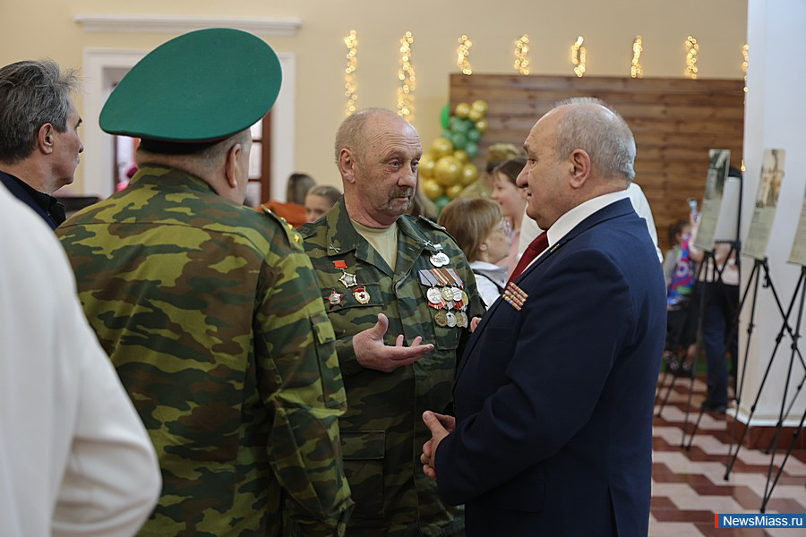 � ��������� ������� ������������� ������ ��������� ����� �� �����������. ����� �� ������ ����� ������ ����������� ���� ��� ������� ��������� �������. ����������� ��� ������ - � ��� �������������