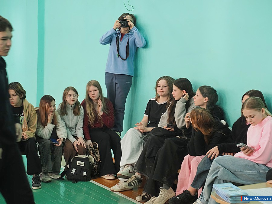 �������� ������ �� ������������ ������ � ������. ������������� ��������, ������� ��������� � ����� � 2 ������, ��� �������� ������������ ��� ��������� ���������