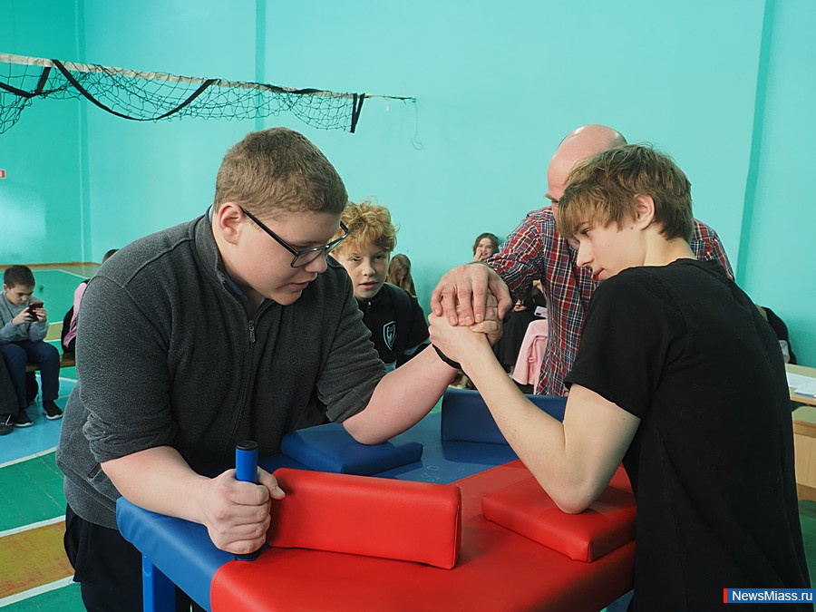 �������� ������ �� ������������ ������ � ������. ������������� ��������, ������� ��������� � ����� � 2 ������, ��� �������� ������������ ��� ��������� ���������