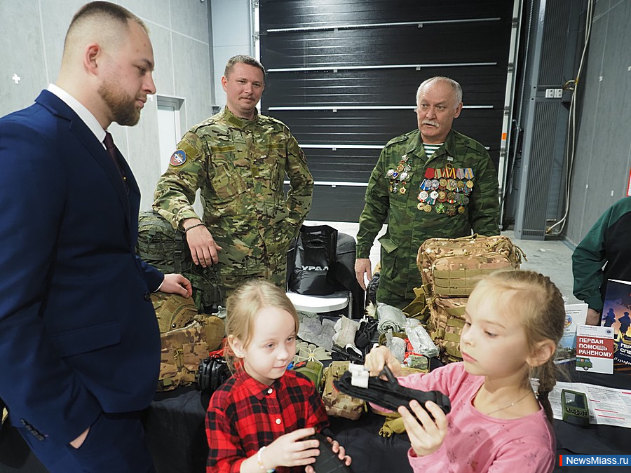 ������� "� ��������! � ��������! � �����!" ������ � ������. �����������, ����������� ��� ��������� ���������, ���������� �������� ����������� ����������, ���������� ������ � ������ ������