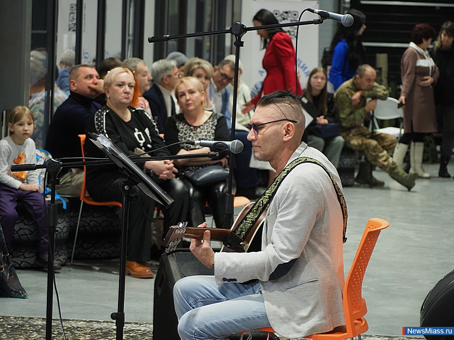 ������� "� ��������! � ��������! � �����!" ������ � ������. �����������, ����������� ��� ��������� ���������, ���������� �������� ����������� ����������, ���������� ������ � ������ ������