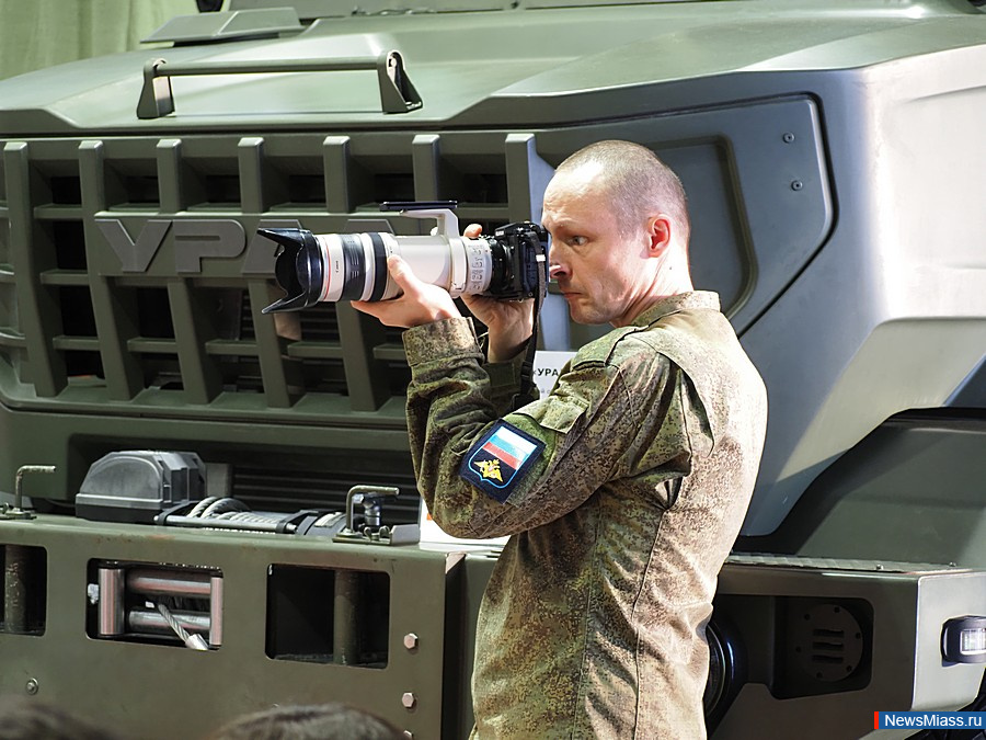 ������� "� ��������! � ��������! � �����!" ������ � ������. �����������, ����������� ��� ��������� ���������, ���������� �������� ����������� ����������, ���������� ������ � ������ ������