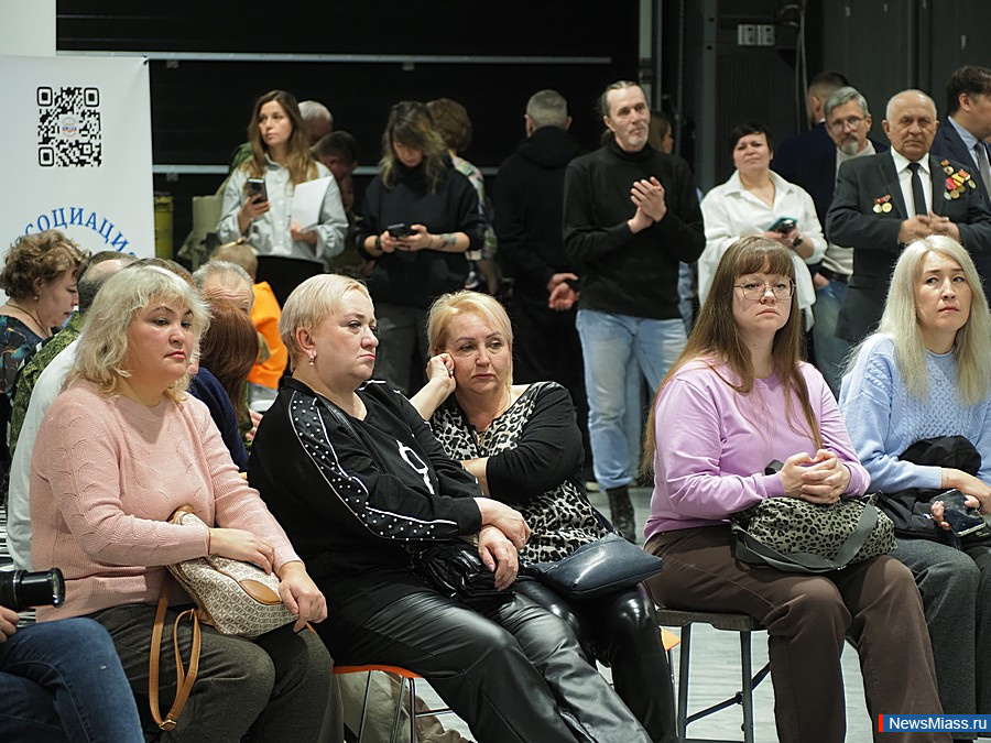 ������� "� ��������! � ��������! � �����!" ������ � ������. �����������, ����������� ��� ��������� ���������, ���������� �������� ����������� ����������, ���������� ������ � ������ ������