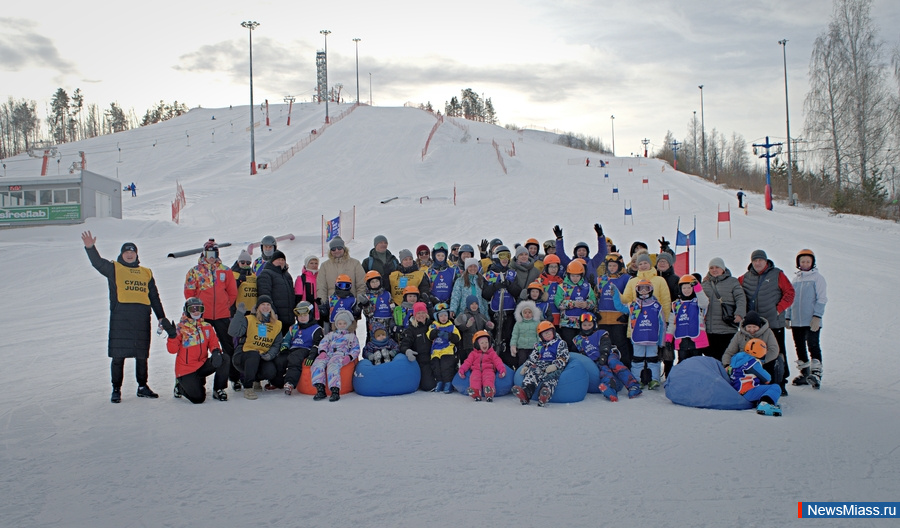 ������ "����� ��� ������" ������� ����������� � ������. � ������ ������� ����� ����� ������ ������, ����� � ������������� �������������, ����������� � ��� ������������� ����� ������