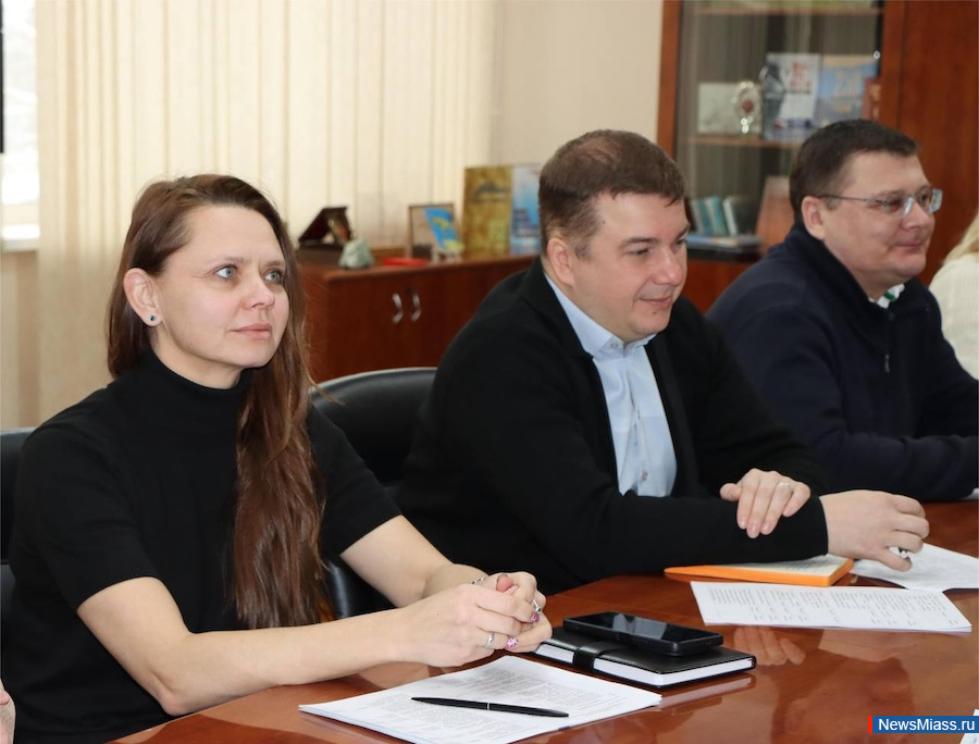 ���� �������� ��������� � �������� �������� ������ � ������. ������ ����������� ��������� ����� ����������� ������ ����������� �������, ������ ��������� ���� � ��������������� ������