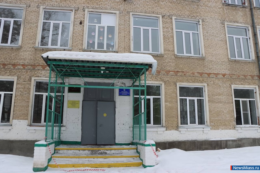 � �������� ����� � 3 ��� ���������. ������ � ����� �������� � ������ ������ �������� ����