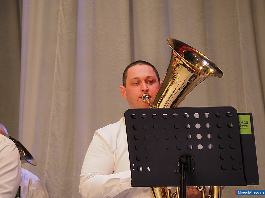 ������������� ������� ������� ������ ������� ������. � ��������� �������� ������� ������������ ������������ ������, �����, ������, ����������� � �������� ����������