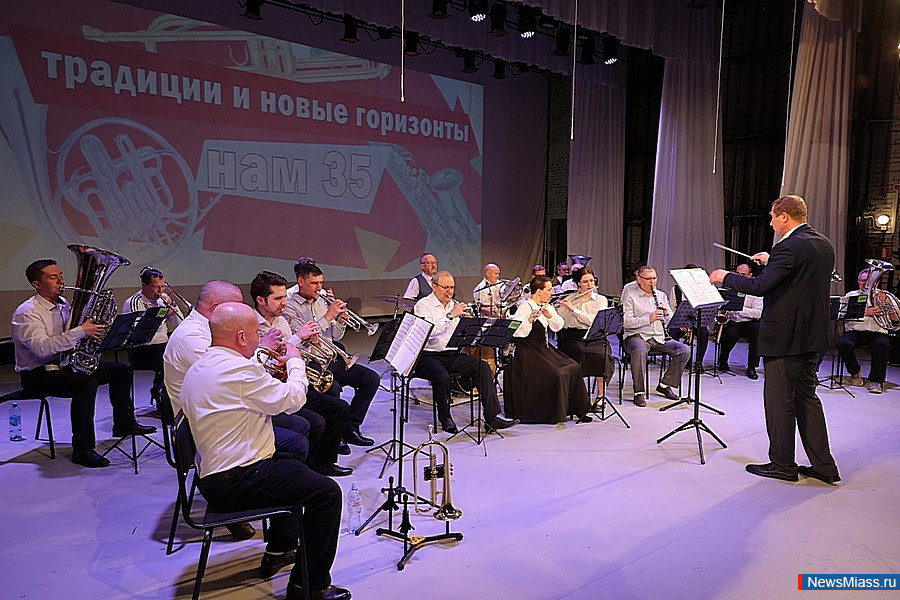 ������������� ������� ������� ������ ������� ������. � ��������� �������� ������� ������������ ������������ ������, �����, ������, ����������� � �������� ����������