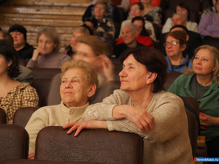 ������������� ������� ������� ������ ������� ������. � ��������� �������� ������� ������������ ������������ ������, �����, ������, ����������� � �������� ����������